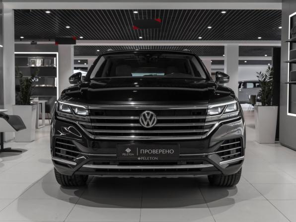 Volkswagen Touareg III с пробегом 2018 года, цена 4 200 000 рублей, 189266 км, внедорожник, Автокод Объявления
