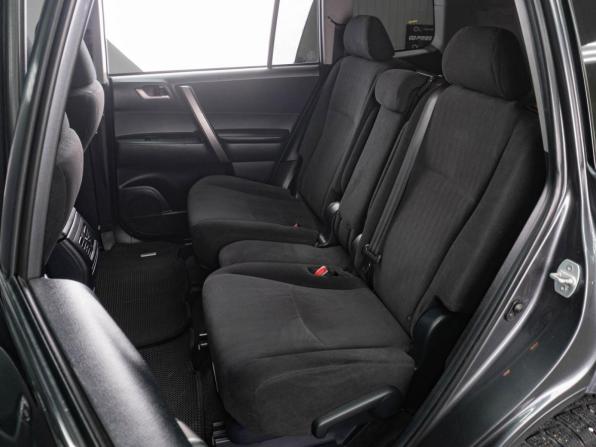 Toyota Highlander II (XU40) Рестайлинг с пробегом 2012 года, цена 2 139 000 рублей, 282094 км, внедорожник, Автокод Объявления