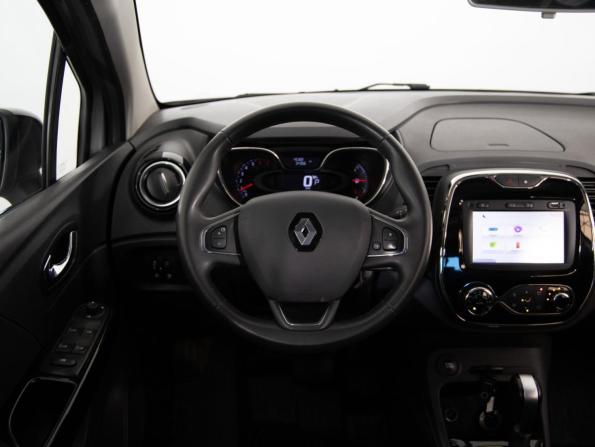Renault Kaptur I с пробегом 2018 года, цена 1 799 000 рублей, 45300 км, внедорожник, Автокод Объявления