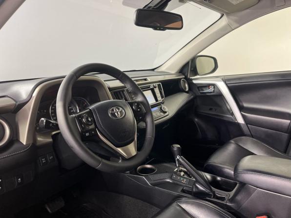 Toyota RAV4 IV (XA40) с пробегом 2014 года, цена 1 667 000 рублей, 171702 км, внедорожник, Автокод Объявления