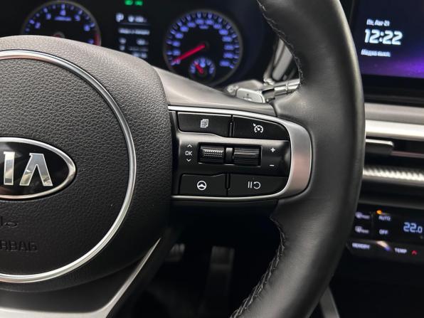 Kia K5 III с пробегом 2019 года, цена 2 499 000 рублей, 65158 км, седан, Автокод Объявления