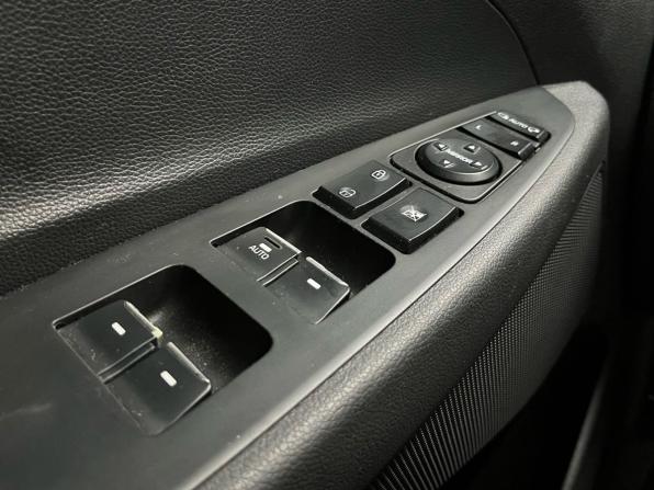 Hyundai Tucson III с пробегом 2015 года, цена 2 349 000 рублей, 193267 км, внедорожник, Автокод Объявления