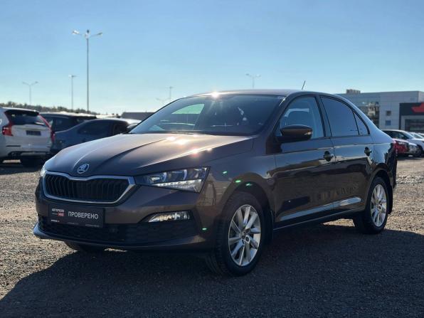 Skoda Rapid II с пробегом 2021 года, цена 1 495 000 рублей, 99980 км, лифтбек, Автокод Объявления