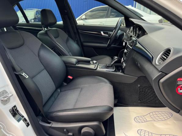 Mercedes-Benz C-Класс III (W204) Рестайлинг с пробегом 2012 года, цена 1 450 000 рублей, 203890 км, седан, Автокод Объявления