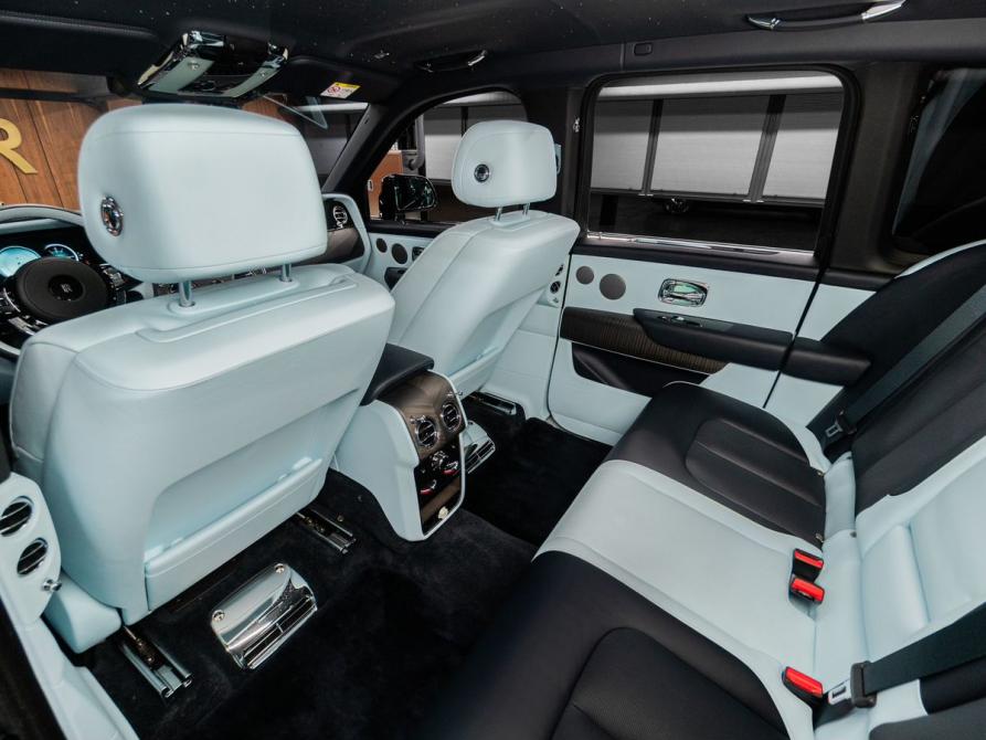 Rolls-Royce Cullinan I Рестайлинг Москва  - изображение 27
