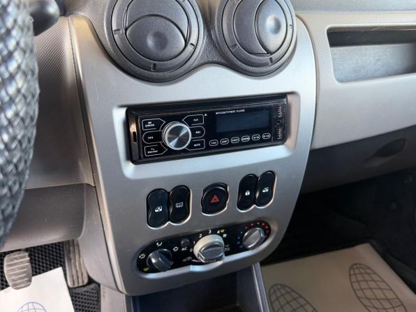 Renault Sandero I с пробегом 2010 года, цена 599 000 рублей, 108200 км, хэтчбек, Автокод Объявления