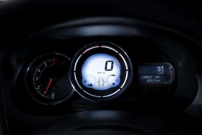 Renault Megane III Рестайлинг с пробегом 2013 года, цена 749 000 рублей, 214000 км, хэтчбек, Автокод Объявления