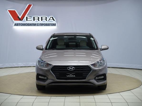 Hyundai Solaris II с пробегом 2018 года, цена 1 290 000 рублей, 126631 км, седан, Автокод Объявления