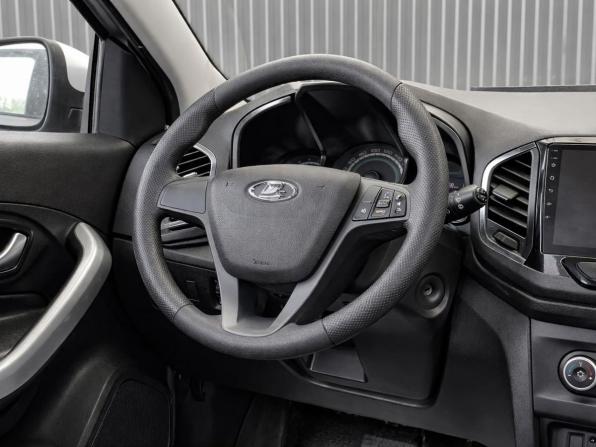 Lada (ВАЗ) XRAY I с пробегом 2018 года, цена 877 000 рублей, 106078 км, хэтчбек, Автокод Объявления