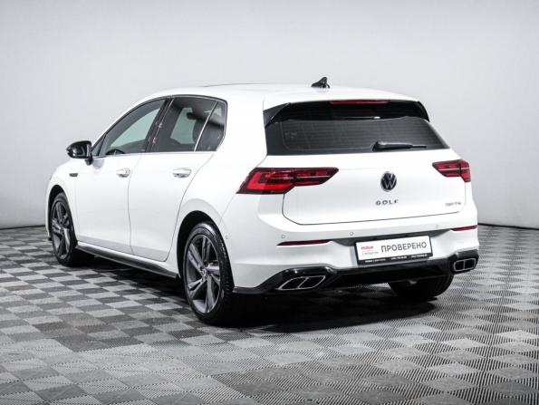 Volkswagen Golf VIII с пробегом 2021 года, цена 2 600 000 рублей, 92546 км, хэтчбек, Автокод Объявления