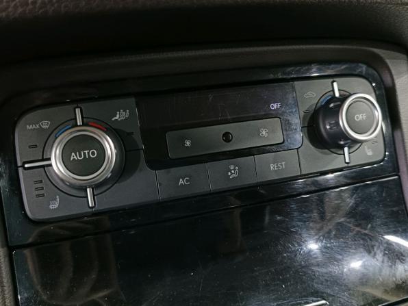 Volkswagen Touareg II с пробегом 2010 года, цена 1 899 000 рублей, 200190 км, внедорожник, Автокод Объявления
