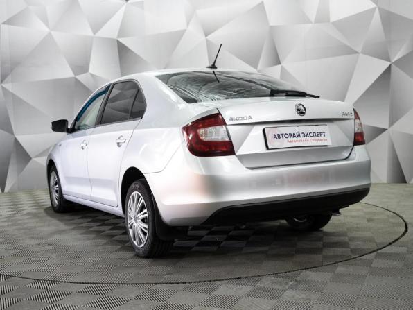 Skoda Rapid I Рестайлинг с пробегом 2018 года, цена 1 181 000 рублей, 103694 км, лифтбек, Автокод Объявления