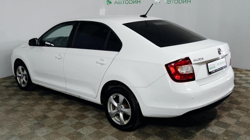 Skoda Rapid I Рестайлинг Москва  - изображение 7
