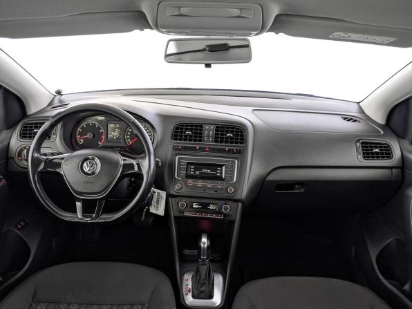 Volkswagen Polo V Рестайлинг с пробегом 2017 года, цена 1 250 000 рублей, 84394 км, седан, Автокод Объявления