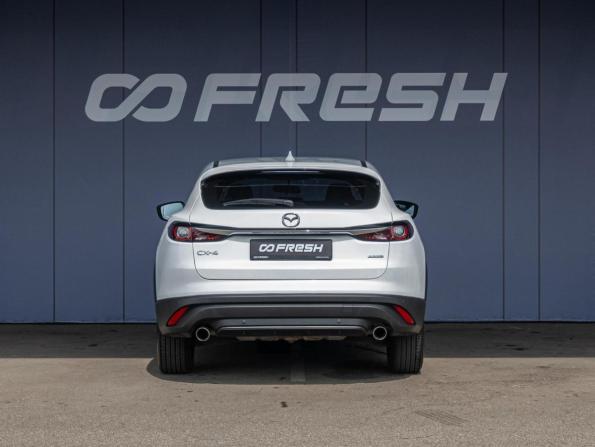 Mazda CX-4 I Рестайлинг с пробегом 2023 года, цена 2 620 000 рублей, 31966 км, внедорожник, Автокод Объявления