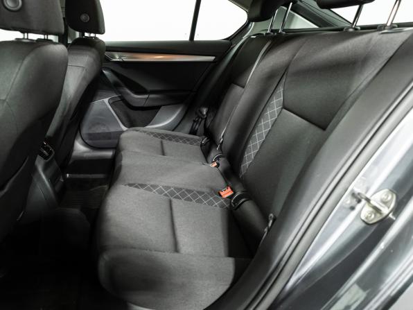 Skoda Octavia III (A7) Рестайлинг с пробегом 2019 года, цена 1 629 585 рублей, 78674 км, лифтбек, Автокод Объявления