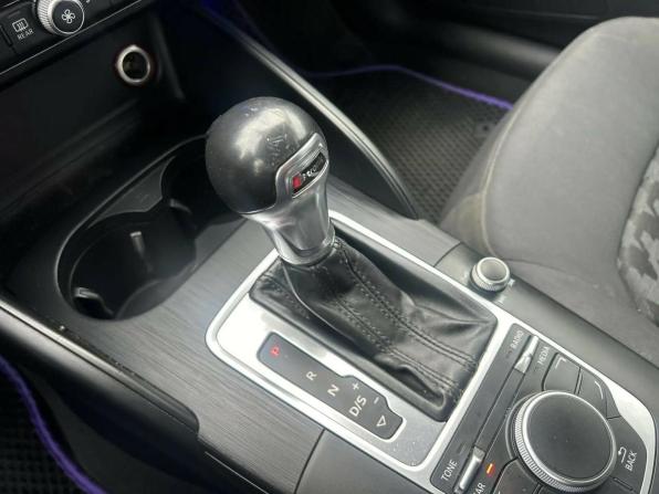 Audi A3 III (8V) с пробегом 2015 года, цена 1 185 600 рублей, 217140 км, хэтчбек, Автокод Объявления