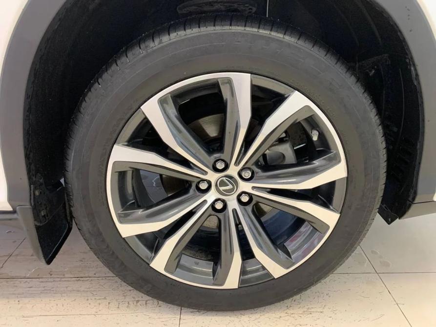 Lexus RX IV Рестайлинг Челябинск  - изображение 15