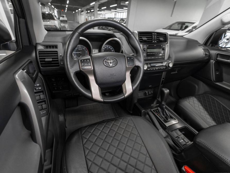 Toyota Land Cruiser Prado 150 Series Москва  - изображение 7