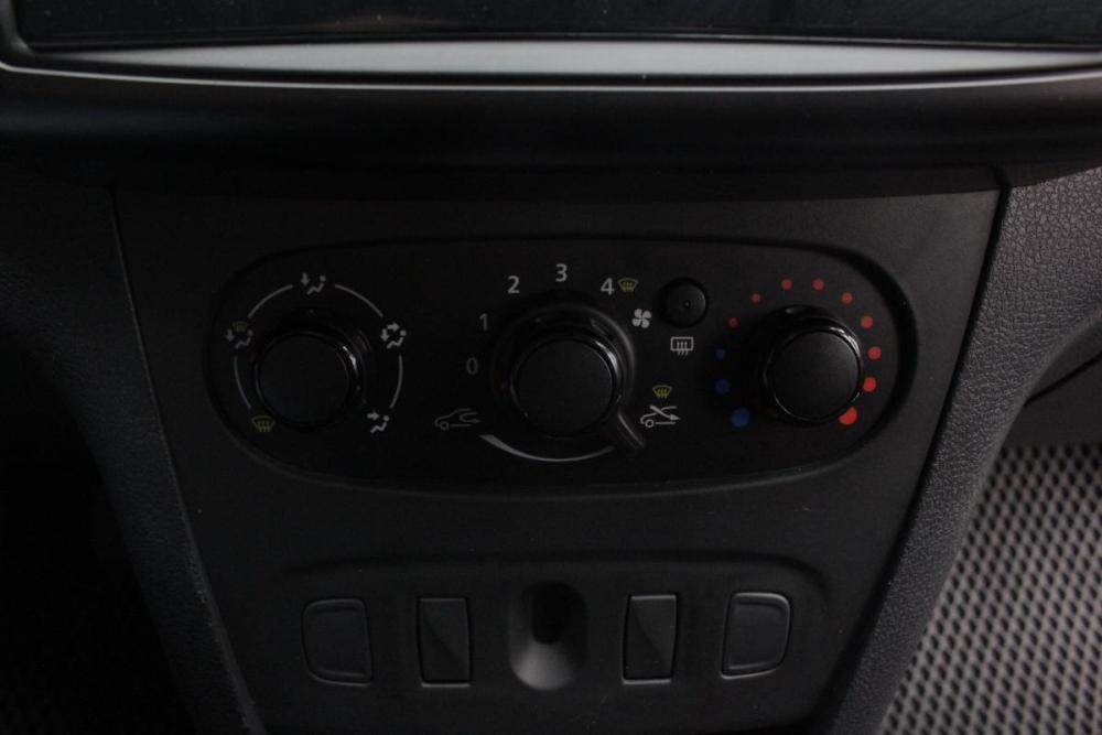 Renault Logan II Рестайлинг Брянск  - изображение 15