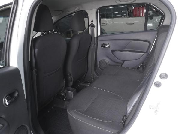Renault Logan II Рестайлинг с пробегом 2021 года, цена 980 000 рублей, 136545 км, седан, Автокод Объявления