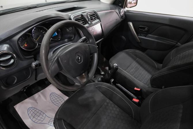 Renault Logan II с пробегом 2016 года, цена 659 000 рублей, 152000 км, седан, Автокод Объявления