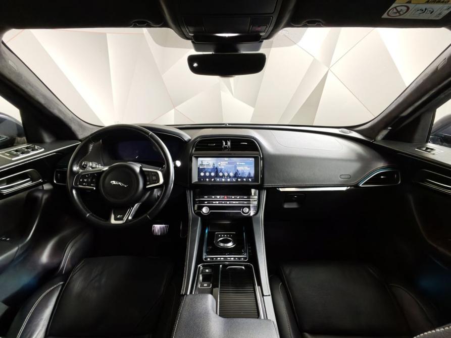 Jaguar F-Pace I Москва  - изображение 14