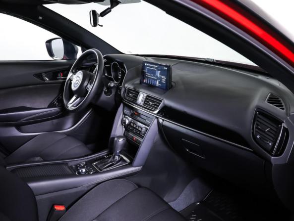 Mazda CX-4 I Рестайлинг с пробегом 2023 года, цена 2 674 000 рублей, 45129 км, внедорожник, Автокод Объявления