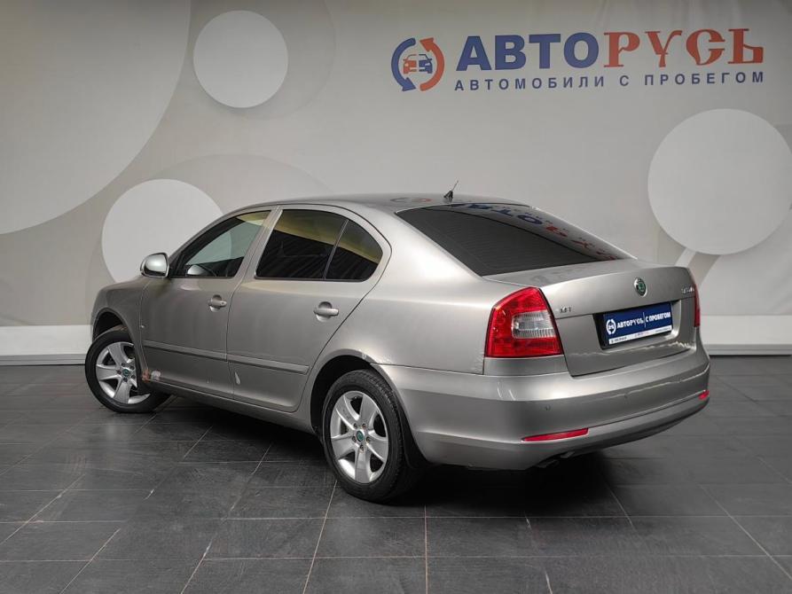 Skoda Octavia II (A5) Рестайлинг Москва  - изображение 2