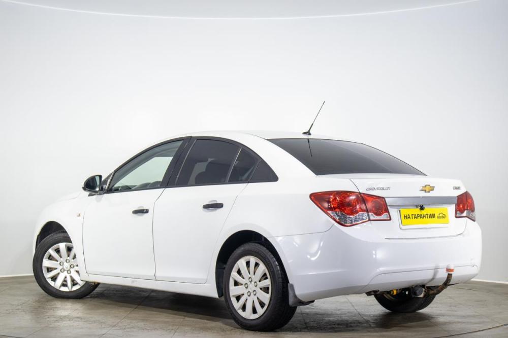 Chevrolet Cruze I Оренбург  - изображение 7