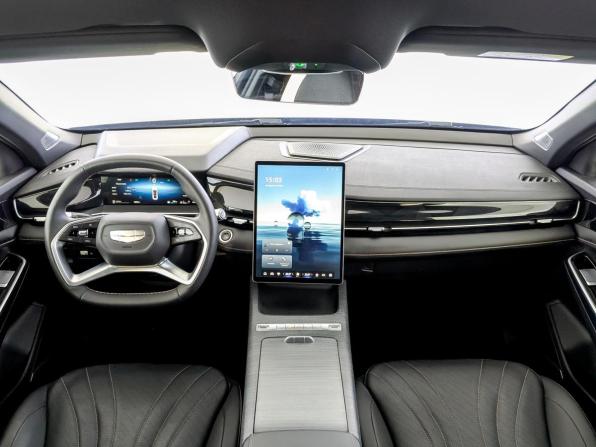 Geely Preface I с пробегом 2024 года, цена 2 688 000 рублей, 19571 км, седан, Автокод Объявления