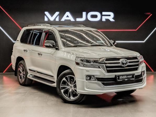 Toyota Land Cruiser 200 Series Рестайлинг 2 с пробегом 2019 года, цена 7 550 000 рублей, 132326 км, внедорожник, Автокод Объявления