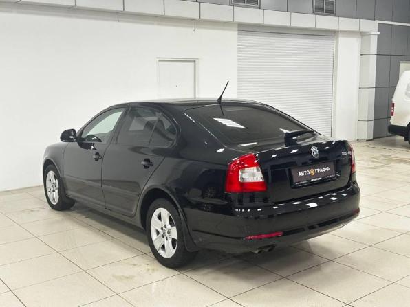 Skoda Octavia II (A5) Рестайлинг с пробегом 2013 года, цена 749 000 рублей, 130947 км, лифтбек, Автокод Объявления