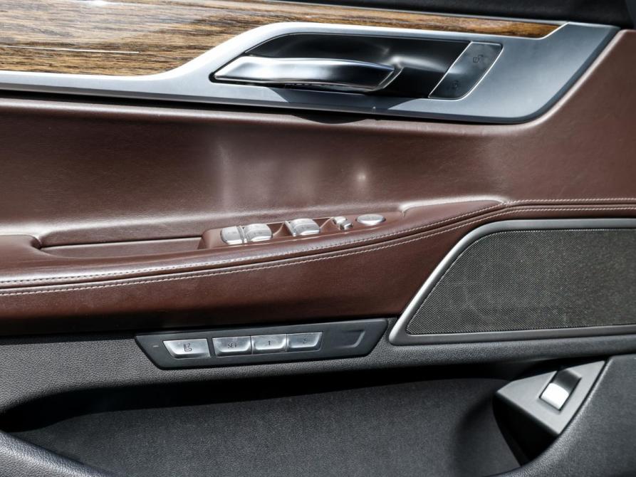 BMW 7 серии VI (G11/G12) Москва  - изображение 27