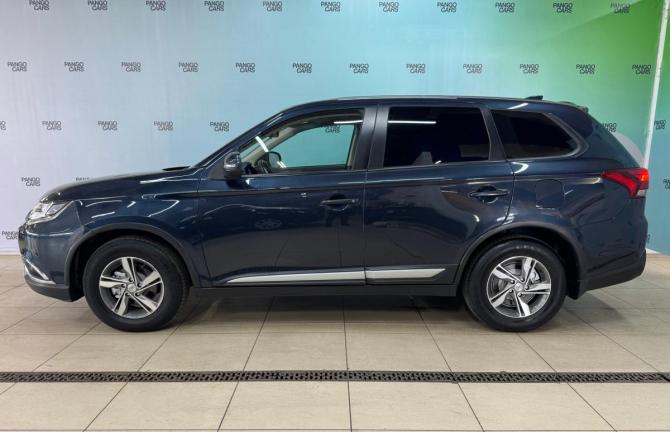 Mitsubishi Outlander III Рестайлинг 3 с пробегом 2019 года, цена 1 640 000 рублей, 104100 км, внедорожник, Автокод Объявления