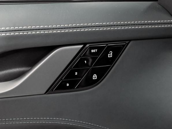Porsche 911 VIII (992) с пробегом 2021 года, цена 19 500 000 рублей, 5405 км, тарга, Автокод Объявления