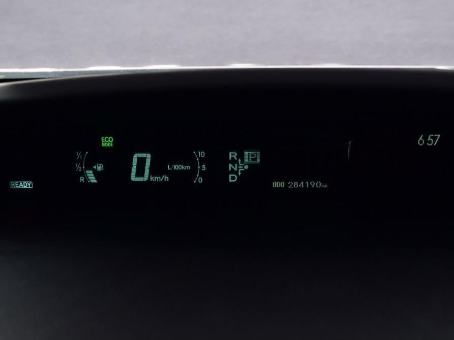 Toyota Prius III (XW30) Кемерово  - изображение 9