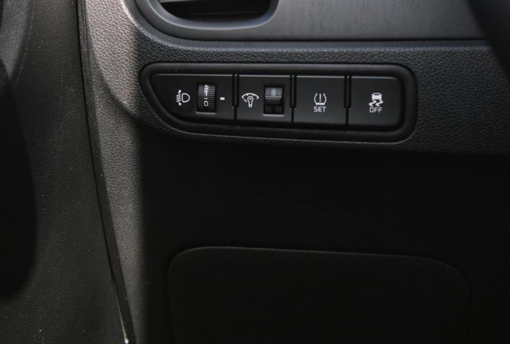 Kia Rio IV Саратов  - изображение 28