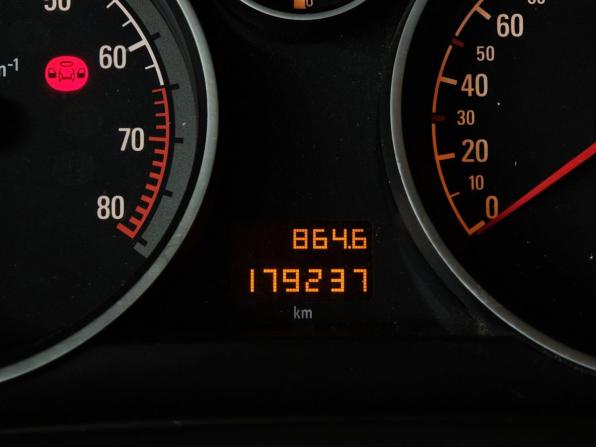 Opel Zafira B Рестайлинг с пробегом 2011 года, цена 697 000 рублей, 179236 км, компактвэн, Автокод Объявления