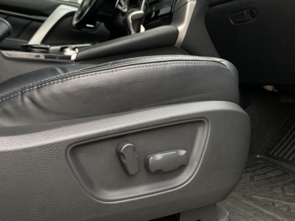 Mitsubishi Pajero Sport III с пробегом 2020 года, цена 3 599 000 рублей, 55046 км, внедорожник, Автокод Объявления