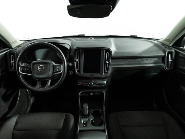 Volvo XC40 I с пробегом 2020 года, цена 2 899 700 рублей, 100246 км, внедорожник, Автокод Объявления
