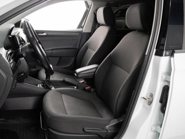 Volkswagen Polo V Рестайлинг с пробегом 2020 года, цена 1 050 000 рублей, 187127 км, седан, Автокод Объявления