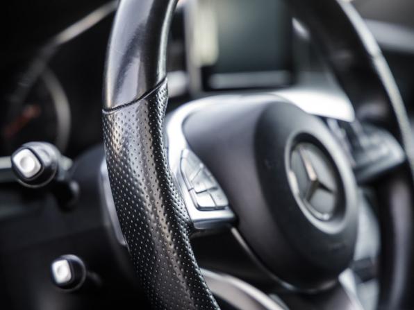 Mercedes-Benz C-Класс IV (W205) с пробегом 2015 года, цена 1 868 000 рублей, 216249 км, седан, Автокод Объявления