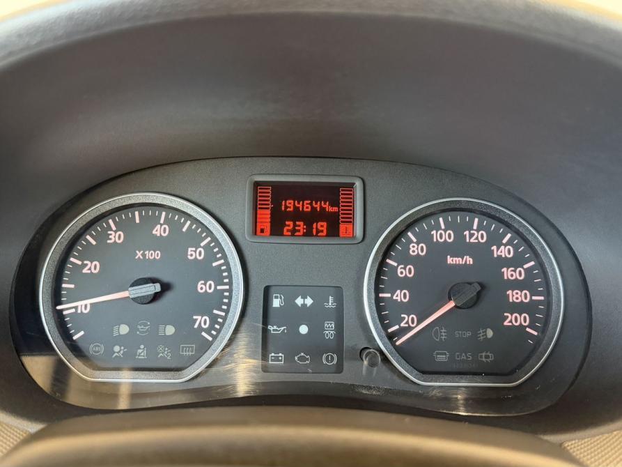 Renault Logan I Рестайлинг Псков  - изображение 13