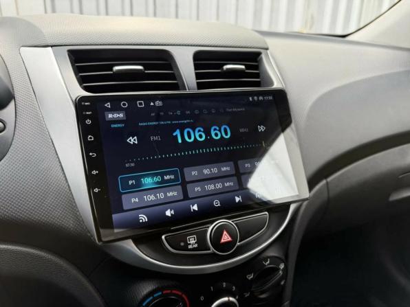 Hyundai Solaris I с пробегом 2013 года, цена 785 000 рублей, 169500 км, хэтчбек, Автокод Объявления