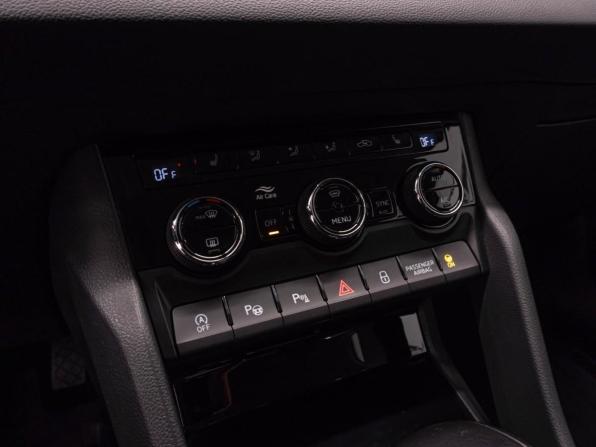 Skoda Karoq I с пробегом 2021 года, цена 2 349 000 рублей, 57531 км, внедорожник, Автокод Объявления