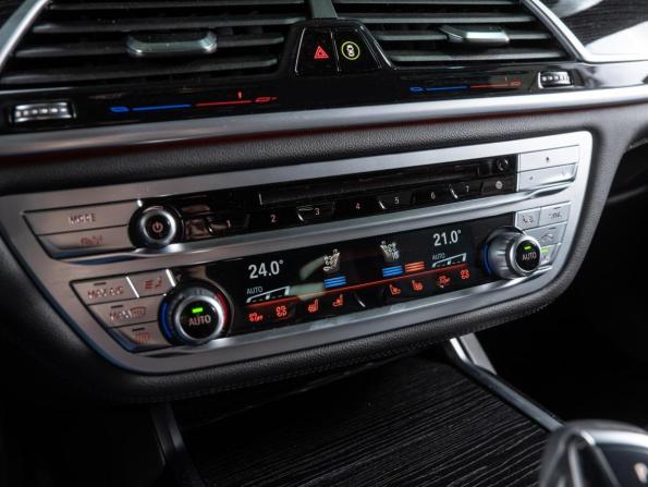 BMW 7 серии VI (G11/G12) Рестайлинг с пробегом 2020 года, цена 7 670 000 рублей, 114 км, седан, Автокод Объявления