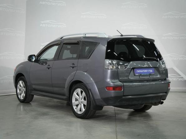 Mitsubishi Outlander II Рестайлинг с пробегом 2010 года, цена 1 315 000 рублей, 197205 км, внедорожник, Автокод Объявления