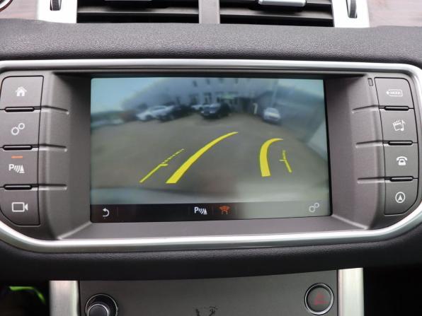 Land Rover Range Rover Evoque I Рестайлинг с пробегом 2015 года, цена 1 870 000 рублей, 224798 км, внедорожник, Автокод Объявления