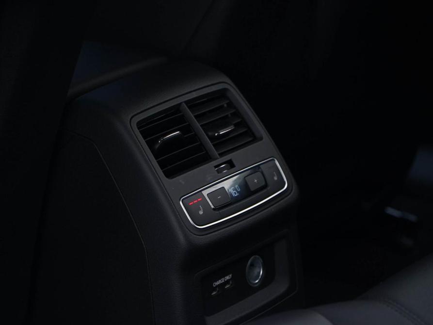 Audi A4 V (B9) Рестайлинг Москва  - изображение 12